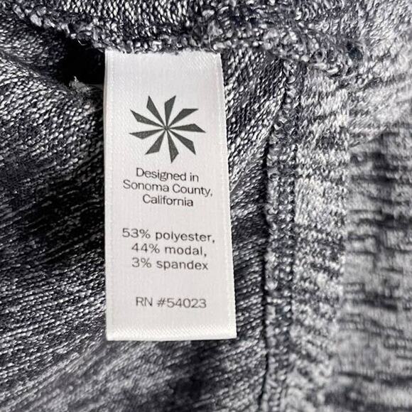 Athleta XSmall XS Spacedye Gray Heather Pose Long Sleeve Scoop Neck Top Modal - Picture 6 of 7
